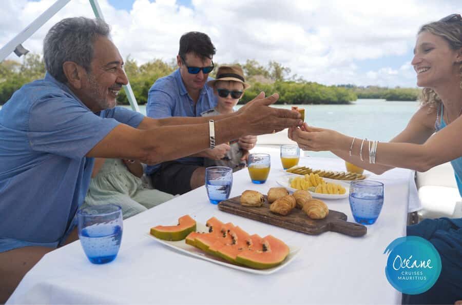 5 Islands Tour: New OCÉANE Private Pontoon Boat cruise - Eau Bleu Snorkeling: Clear Water, Included Gear, and a Key Timing Rule
