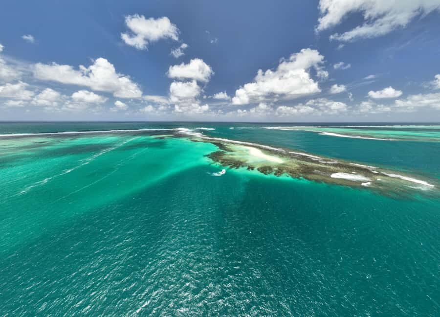 Catamaran Mauritius: South East 5 Islands Catamaran Cruises - Mahébourg Stretch: Snacks, Safety Briefing, and Quick Local Flavor