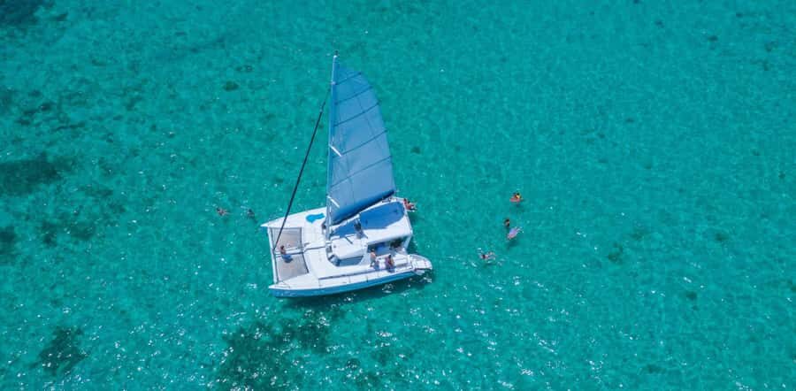 Exclusive Private Catamaran to Ile Aux Cerfs with Lunch - The morning ride: breakfast, open bar, and the coast views