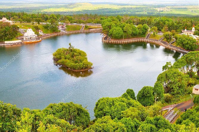 Exotic South: Journey into the Nature (Full-Day Tour incl Lunch & Ebony Forest) - Mare aux Vacoas and Grand Bassin: reservoir calm, then Shiva-scale sacredness