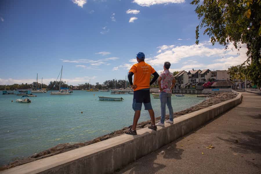 Grand Baie: Guided Walking Food Tour - The walking pace and photo stops (and why they’re not just filler)