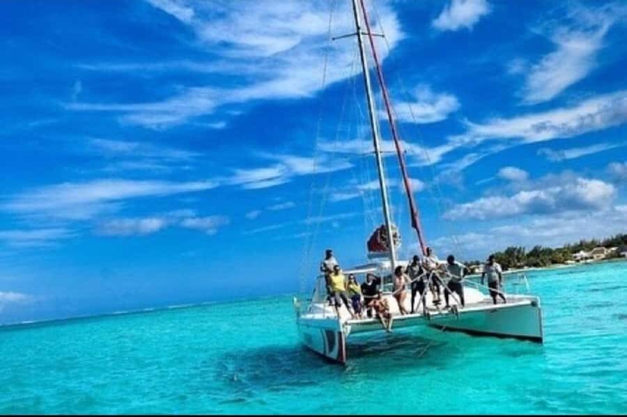 Ile Aux Cerfs Catamaran Cruise with Pick-up/Drop-off & Lunch - Sailing the east coast: views you don’t have to earn