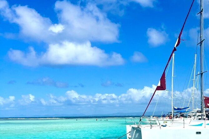 Mauritius 5-Day Private Excursion and Cruise - Day 3: Catamaran to Île Gabriel/Flat Island, swim, then Coin de Mire