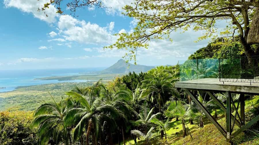 Mauritius: Hidden Waterfalls Discovery Tour with Pickup - Key Waterfall Stops and Why They Matter