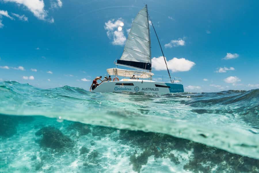 North East of Mauritius: Catamaran Cruise w/ BBQ Lunch - Catamaran cruise from Grand Gaube: easy start, clear timing