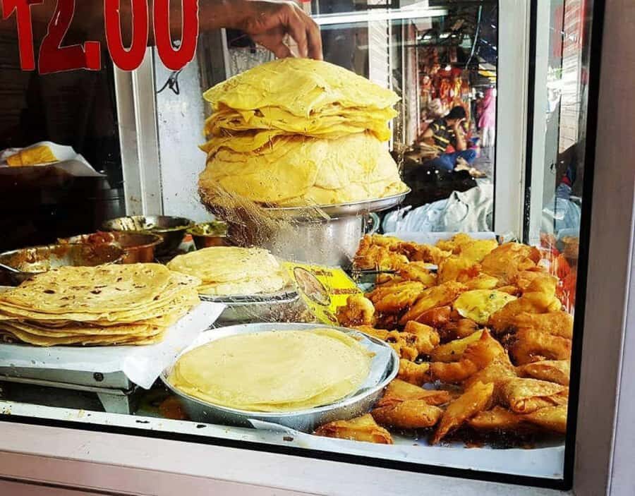 Port Louis: Private Guided Tour and Street Food Tasting - Who this Port Louis tour is best for