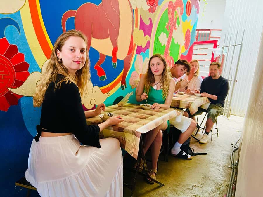 Port Louis: Street Food & City Tour - Les Jardins de la Compagnie: a shady pause before the next round of food