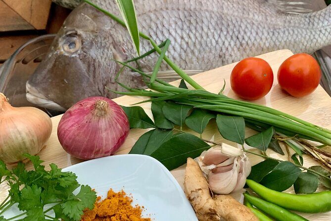 Private Cooking Class Experience with Farmers Market Visit - Picking fish and produce: freshness that changes the whole dish