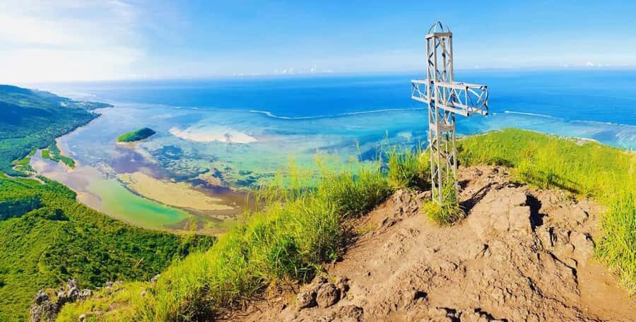 Private Hiking le Morne Mountain & Lunch at Ilot Fourneau - The trail’s real rhythm: easy start, rough middle, guided climb