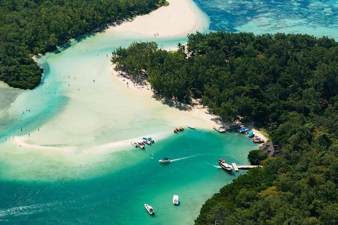 >TAXI ONLY< to DOLPHIN OR ILE AUX CERFS PARADISE ISLAND MAURITIUS - Taxi Straight to the Ile aux Cerfs Dock from Port Louis